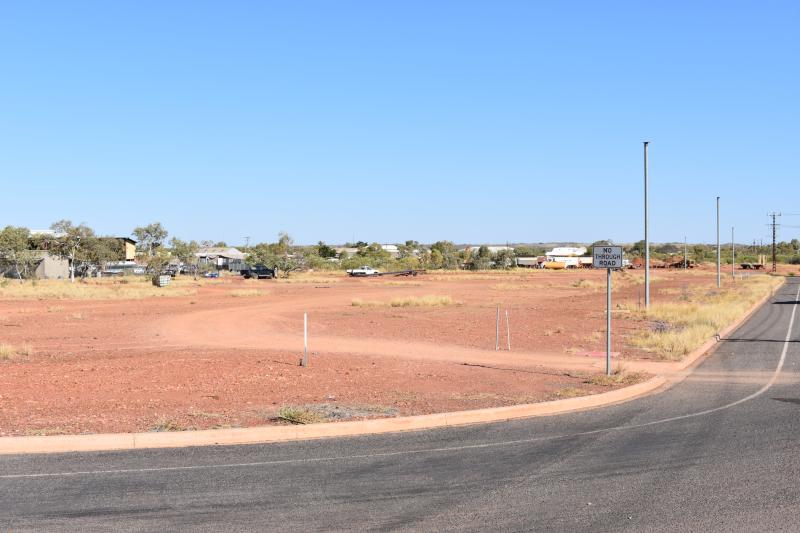 1 UDALL ROAD TENNANT CREEK NT 860