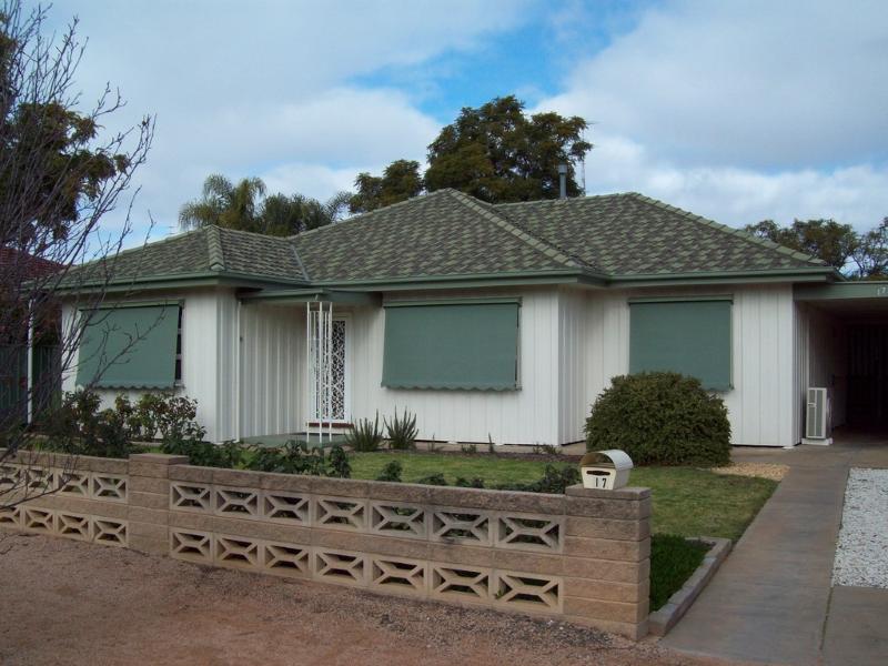 17 SIXTEENTH STREET RENMARK<BR>SA 5341