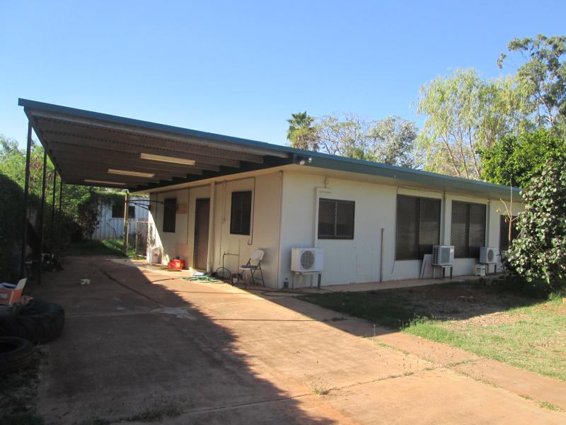 11 STAUNTON STREET TENNANT CREEK<BR>NT 860