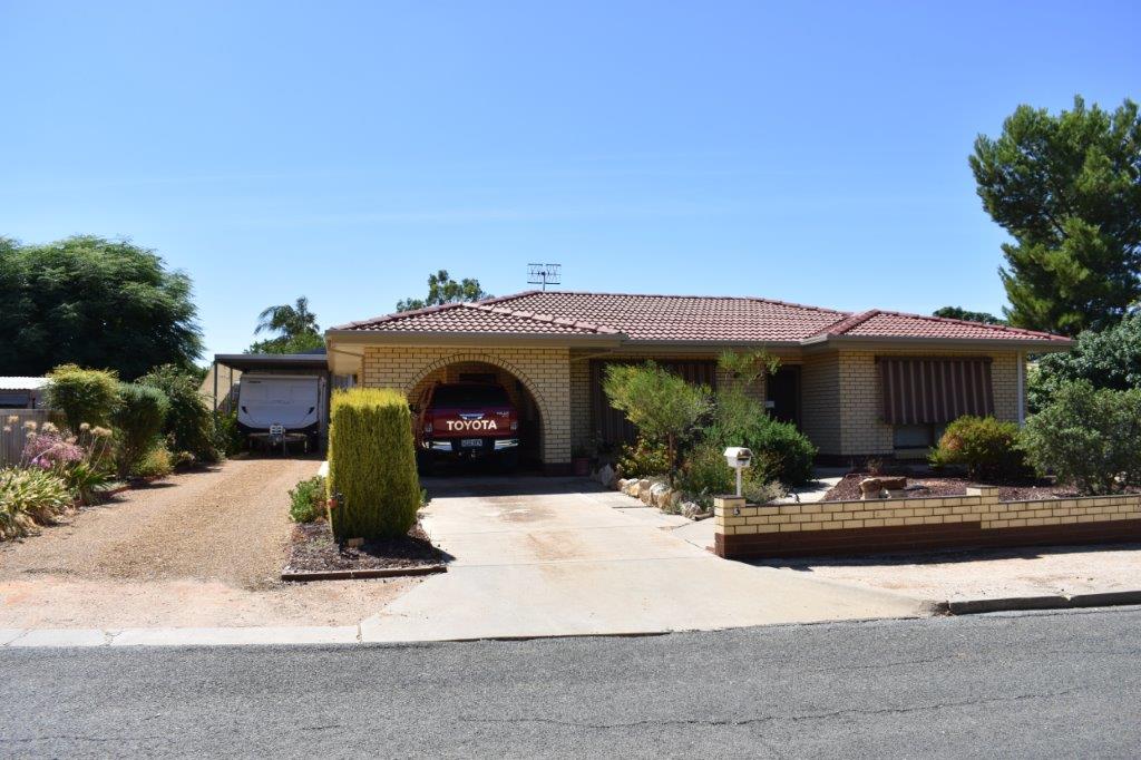 3 ANDERSON STREET LOXTON<BR>SA 5333