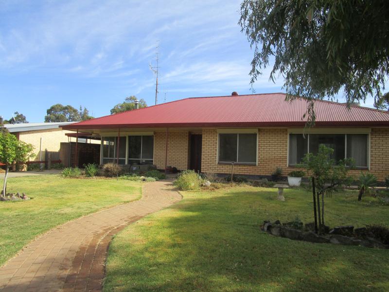 7 HENSLEY STREET PINNAROO<BR>SA 5304