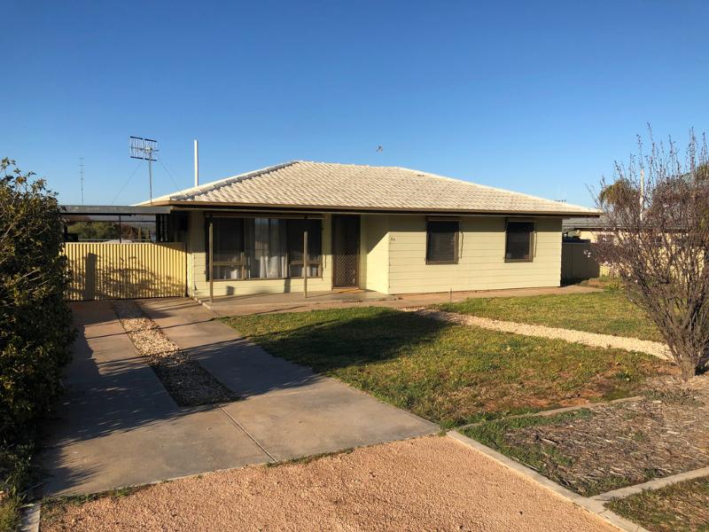 24 RIVERVIEW DRIVE PARINGA<BR>SA 5340