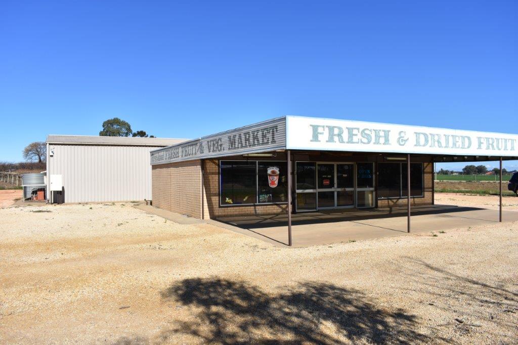 942 OLD STURT HIGHWAY BERRI<BR>SA 5343