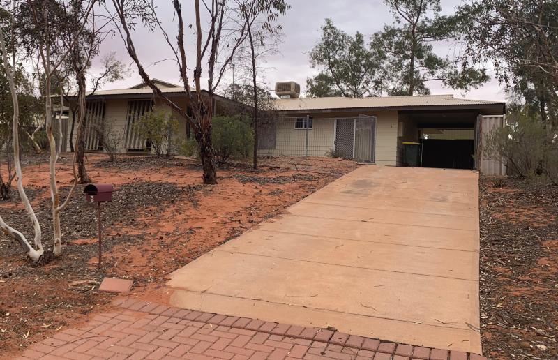 5 ARCOONA STREET ROXBY DOWNS<BR>SA 5725