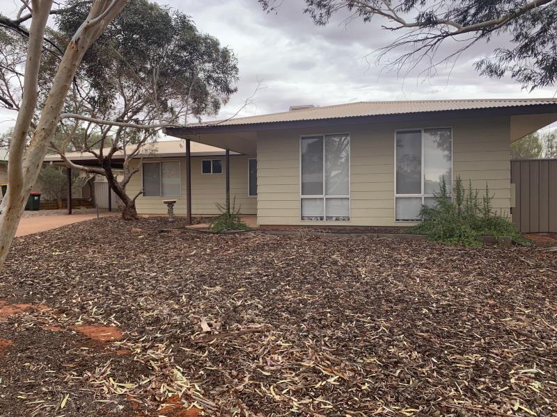 4 TORRENS COURT ROXBY DOWNS<BR>SA 5725