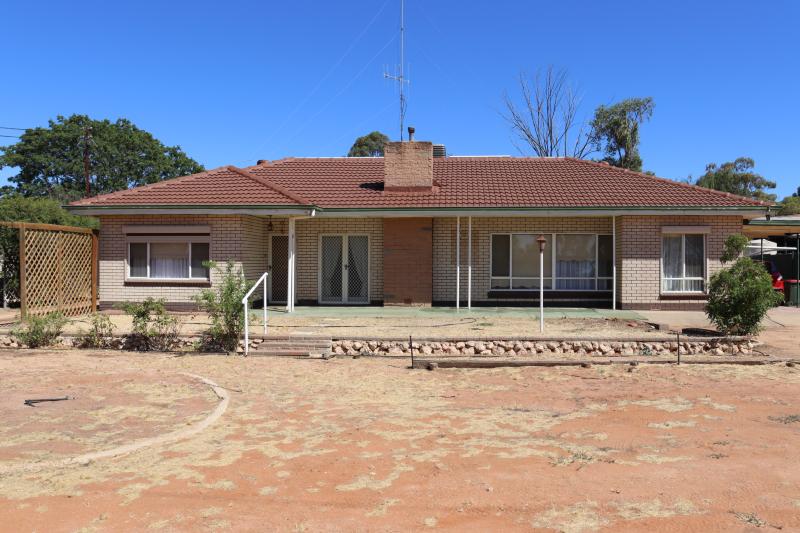 49 WORMAN STREET BERRI<BR>SA 5343
