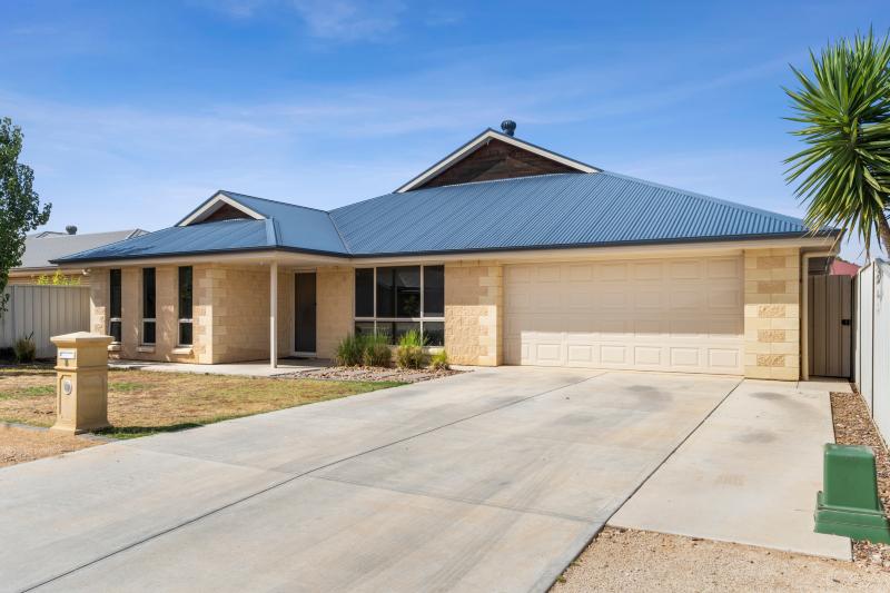 8 TREVELYAN STREET BARMERA<BR>SA 5345