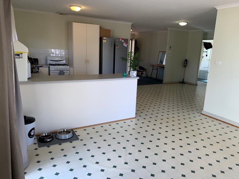 10 FINNISS STREET ROXBY DOWNS<BR>SA 5725