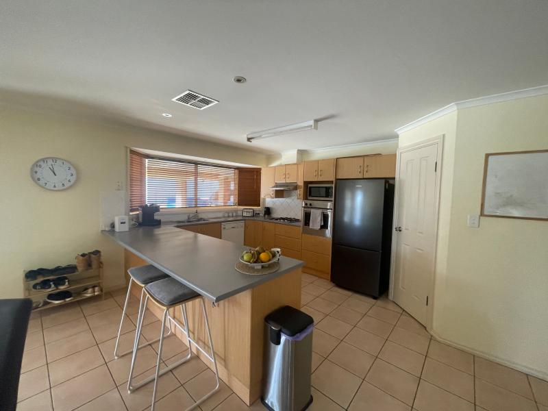 17 MAIREANA CIRCUIT ROXBY DOWNS<BR>SA 5725