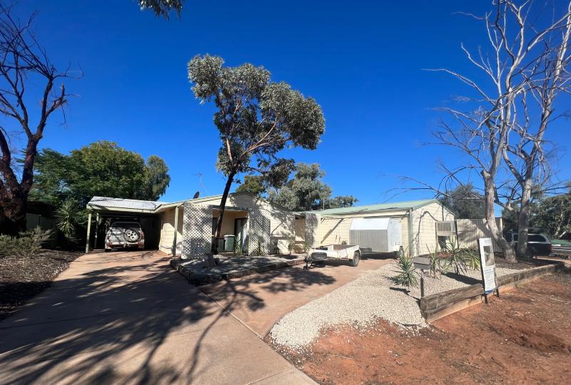 44 OLYMPIC WAY ROXBY DOWNS<BR>SA 5725