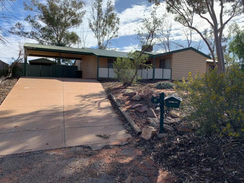 11 BLANCHE COURT ROXBY DOWNS<BR>SA 5725