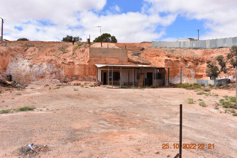 707 ELLEWAY DRIVE COOBER PEDY<BR>SA 5723