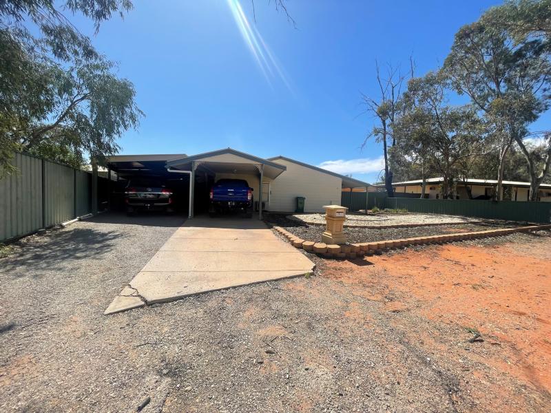 18 CURDIMURKA STREET ROXBY DOWNS<BR>SA 5725