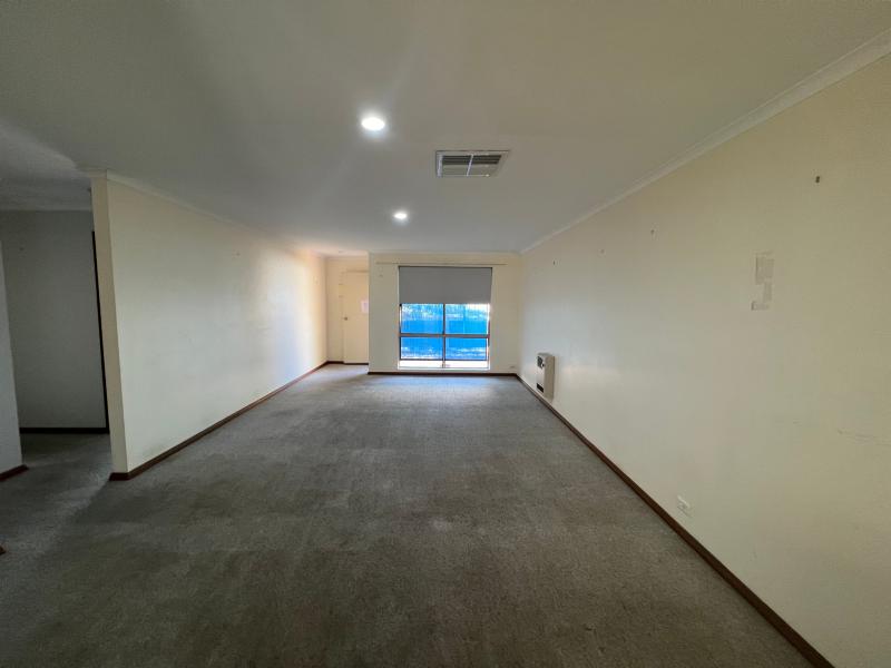 2/6 PHIBBS COURT ROXBY DOWNS<BR>SA 5725