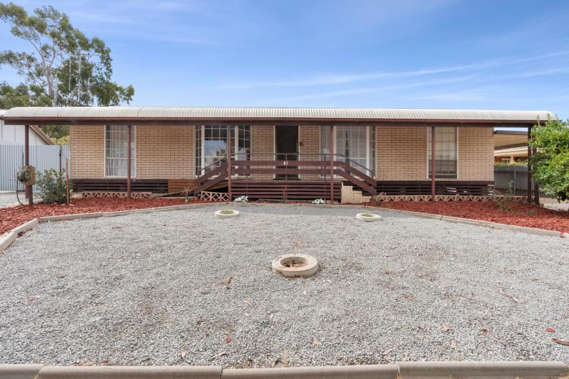 41 KAY AVENUE BERRI<BR>SA 5343