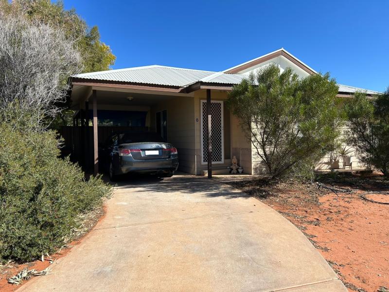 8 WATTLE DRIVE ROXBY DOWNS<BR>SA 5725