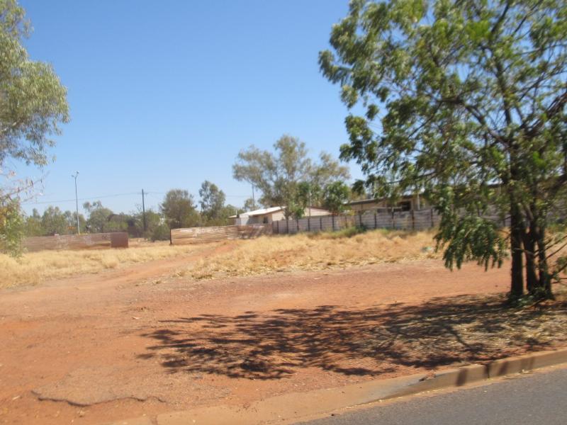 13 AMBROSE STREET TENNANT CREEK<BR>NT 860