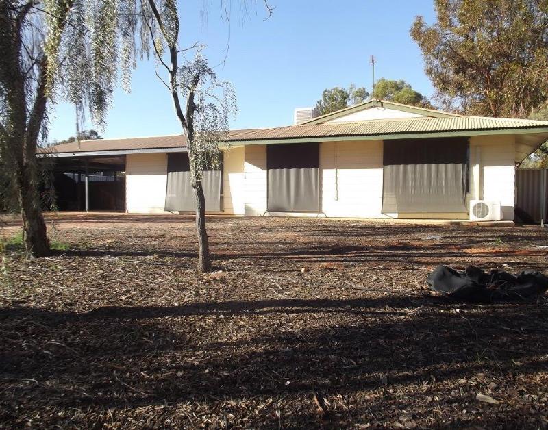 6 MIRRA STREET ROXBY DOWNS<BR>SA 5725