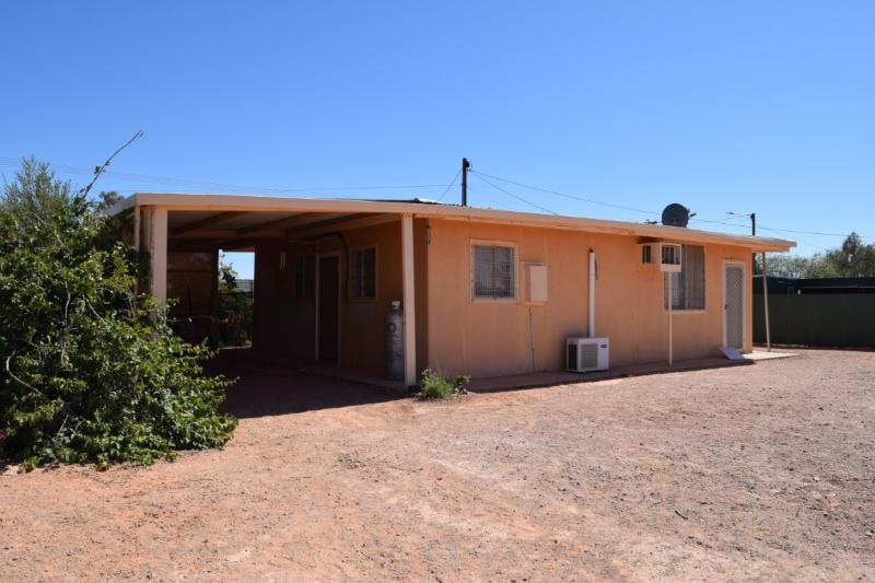 LOT 242 ST NICHOLAS ST COOBER PEDY<BR>SA 5723