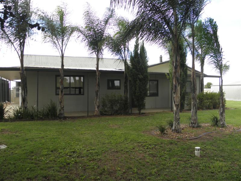 158 PAROO STREET RENMARK<BR>SA 5341