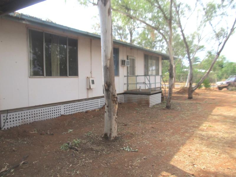 17 SCHMIDT STREET TENNANT CREEK<BR>NT 860