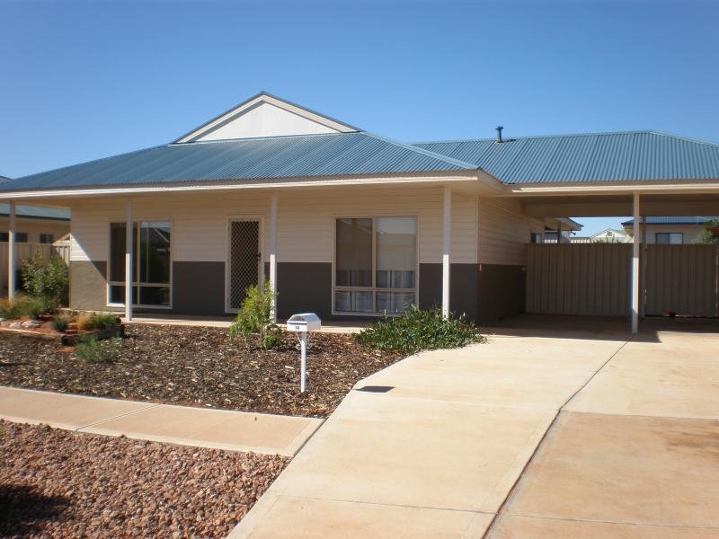 14 WATTLE DRIVE ROXBY DOWNS<BR>SA 5725