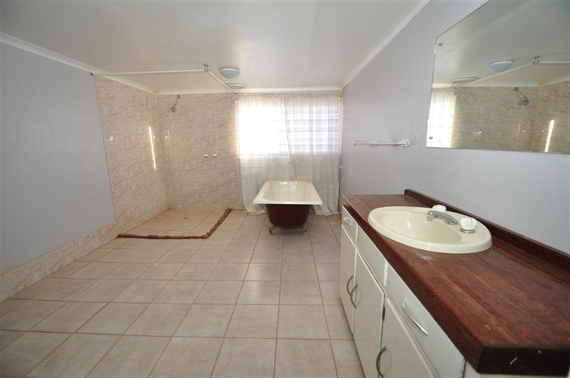 LOT 432 GOVERNMENT ROAD ANDAMOOKA<BR>SA 5722