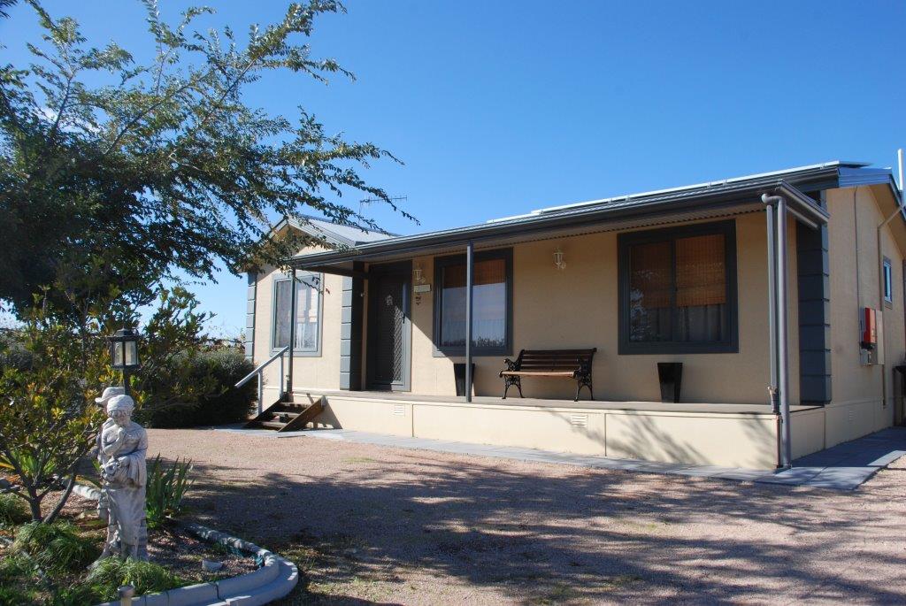 216 NAMOI STREET RENMARK<BR>SA 5341