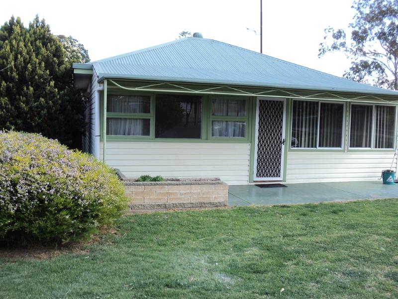 10 CHENNELL CRES BARMERA<BR>SA 5345