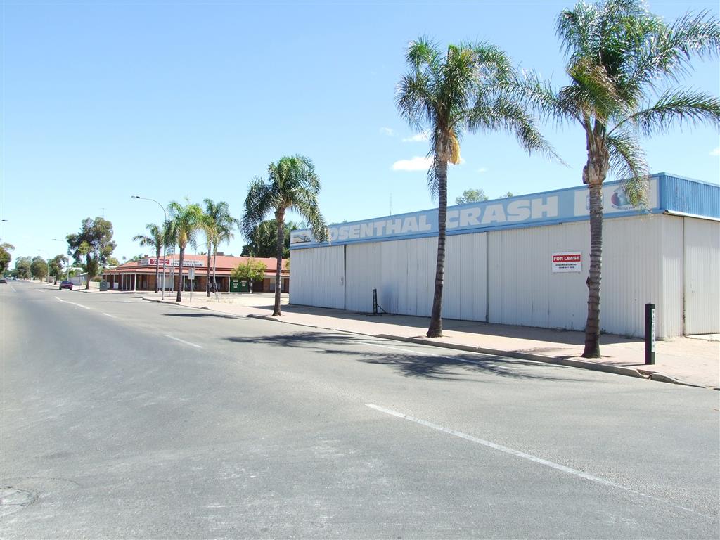 182 FOURTEENTH ST RENMARK<BR>SA 5341